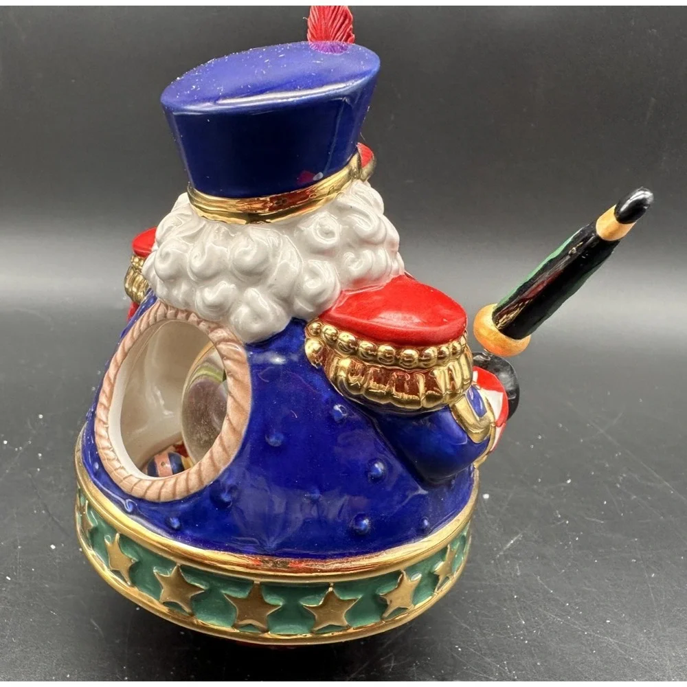 2001 CHRISTOPHER RADKO ROLY POLY NUTCRACKER & TEDDYBEAR SNOWGLOBE 01-6119-1 4.5